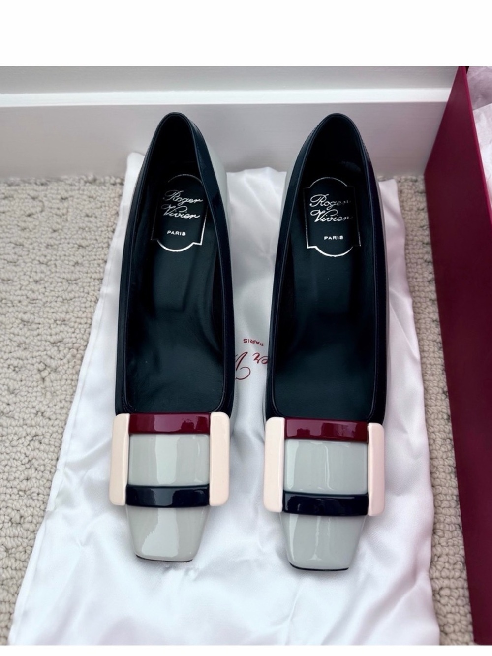 Roger Vivier Belle Pumps in patent leather